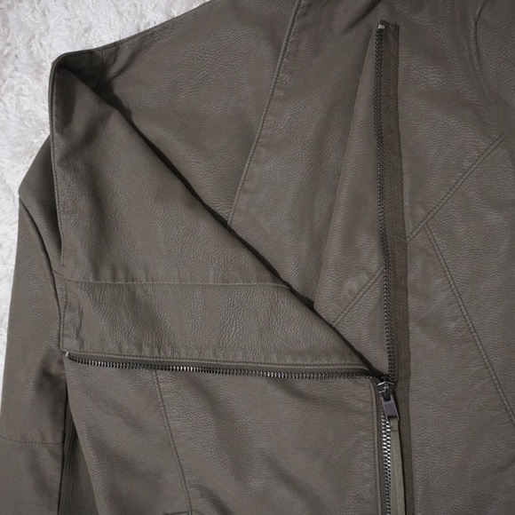 H&M Olive Green Jacket - Picture 11 of 16